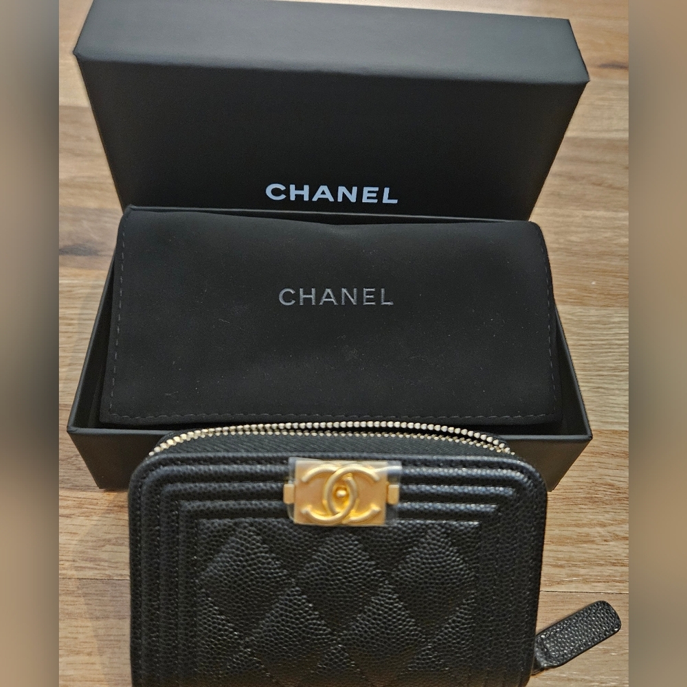 Chanel Boy Zip Around Coin Purse Wallet - Picture 2 of 4